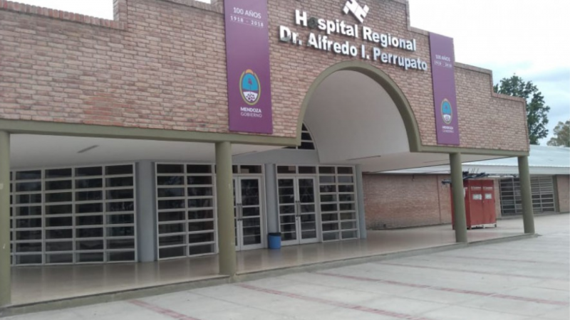 La explosión de una caldera en el Hospital Perrupato causó caos y personas heridas